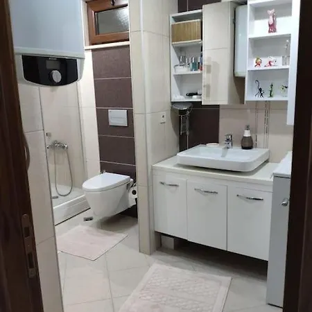 Spacious Flat With Sea View In The Centre * Trabzon